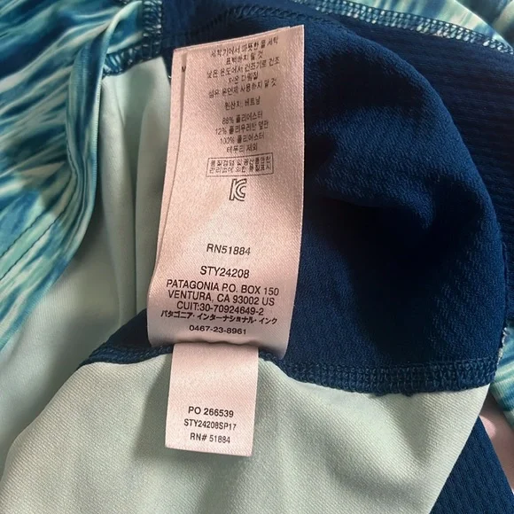 Patagonia All Weather Zip Neck Long Sleeve Shirt in Water Print Size Large - Picture 10 of 12